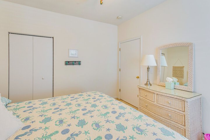 Golf Swim & Explore: Sunset Beach Family Condo!