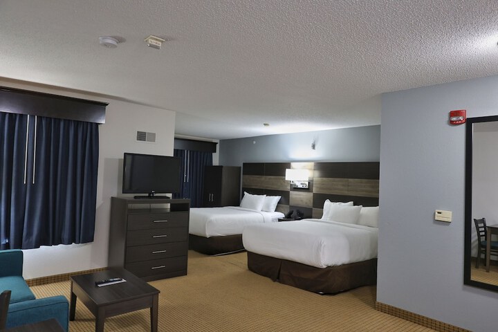 Room 51 of 109
