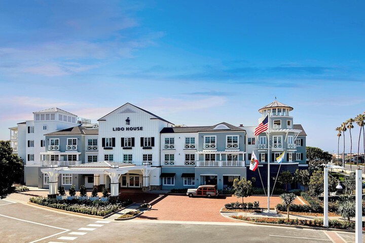 Lido House Autograph Collection