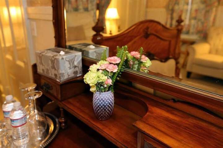 Camellia Inn
