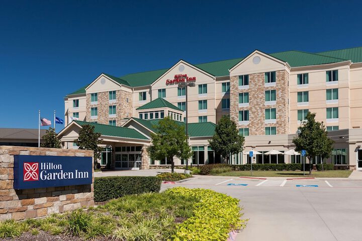 Hotel 4 of 40