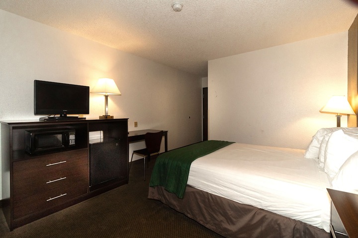 Room 7 of 15