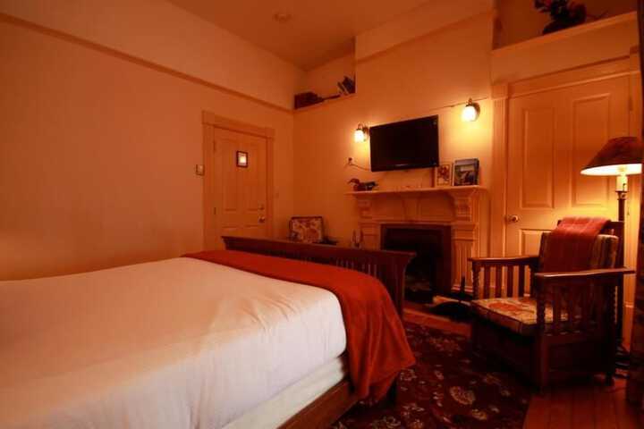 Room 15 of 58