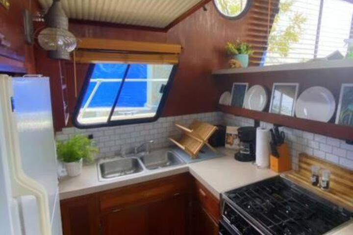 The Lily Pad Boatel Houseboat