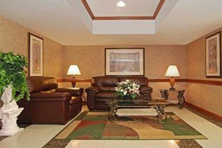MainStay Suites