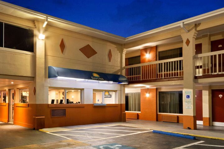 Hotel 2 of 53