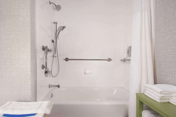 Room 20 of 36