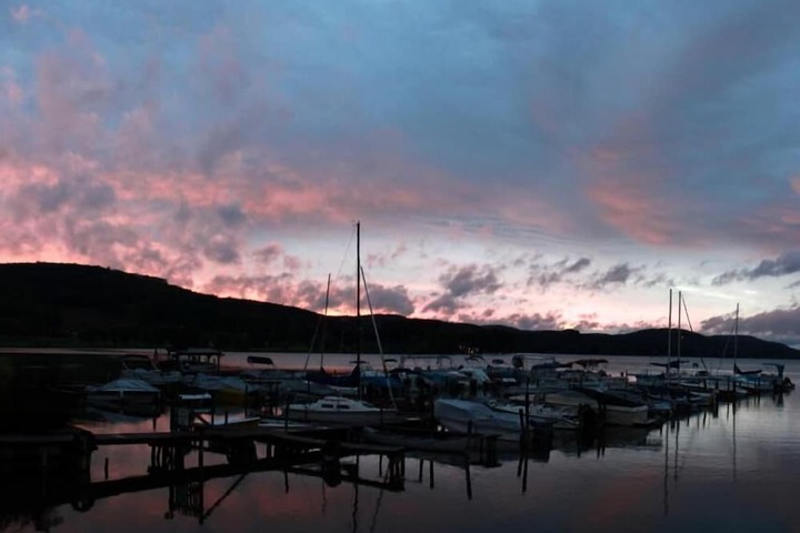 Lake Front Hotel