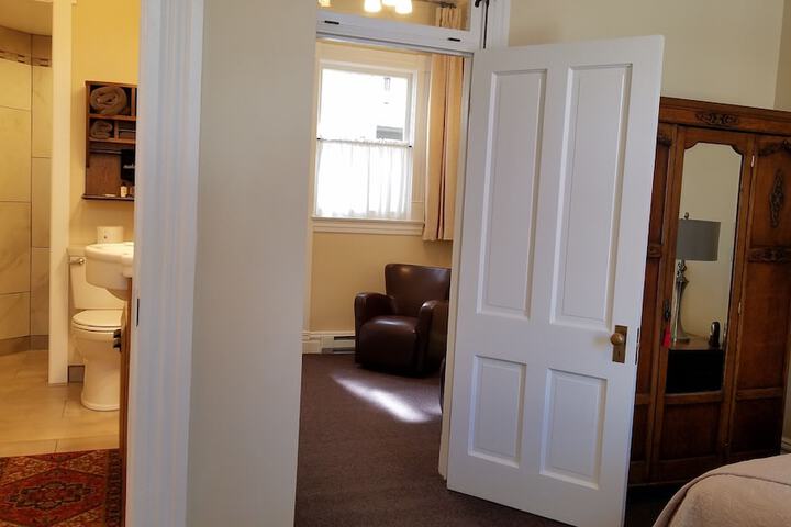 Room 49 of 126