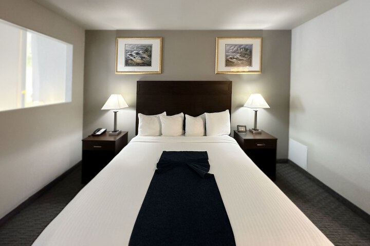 BayVue Hotel Resort and Suites