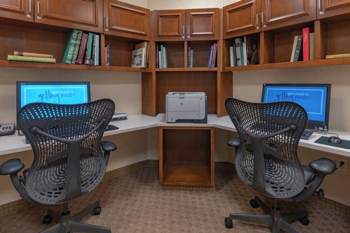 Business Center 51 of 51