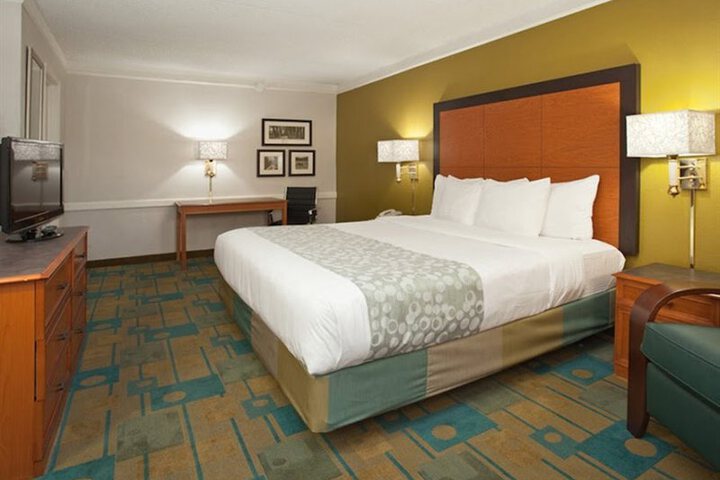 LA QUINTA INN BY WYNDHAM DENVER CENTRAL