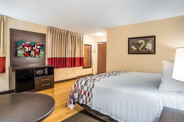 Room 27 of 30