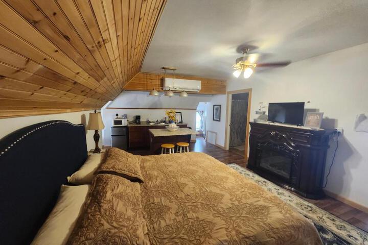 The White Birch Inn