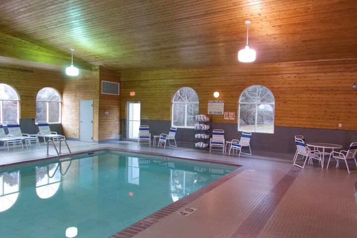 Pool 5 of 37