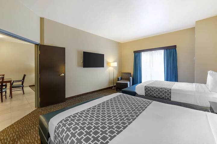 Room 14 of 48