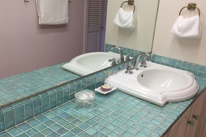 Room 60 of 108