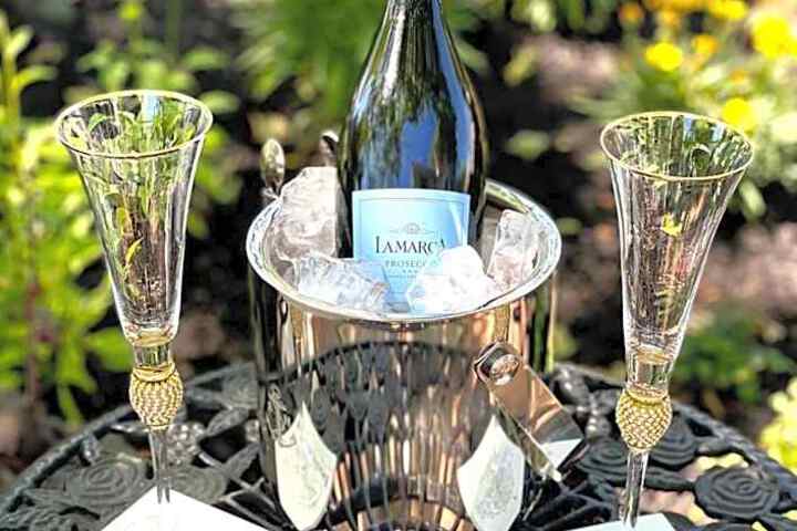 Buttonwood Boutique Hotel