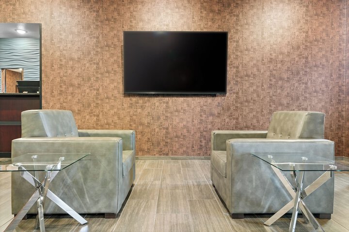 Cobblestone Hotel & Suites - Lynden