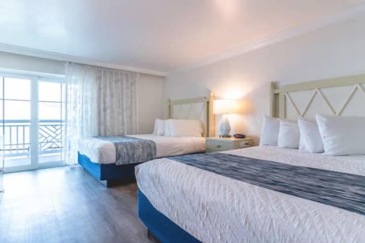 Tween Waters Island Resort & Spa