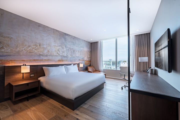 Room 44 of 55