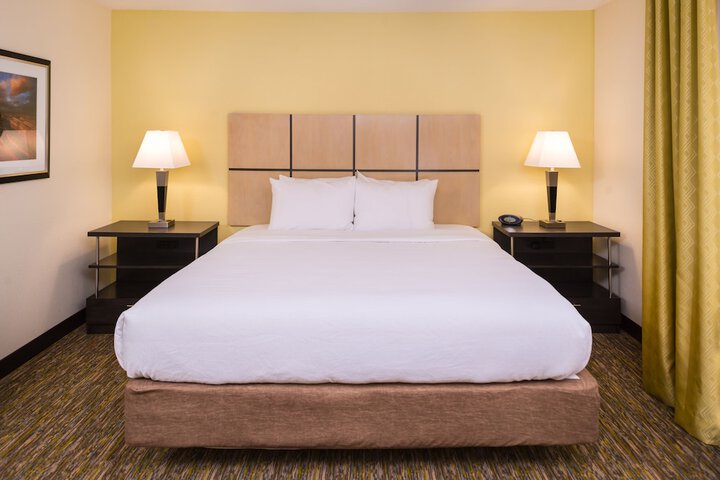 Room 42 of 53