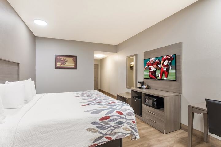 Room 37 of 46