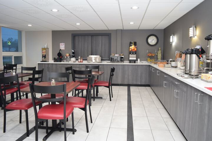 Red Roof Inn Batavia