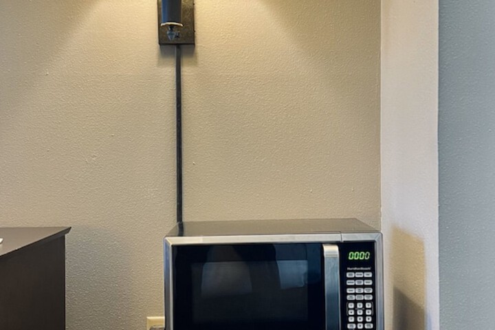 Room 17 of 41