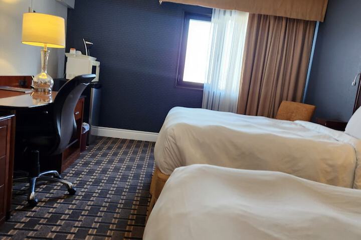 Room 40 of 127