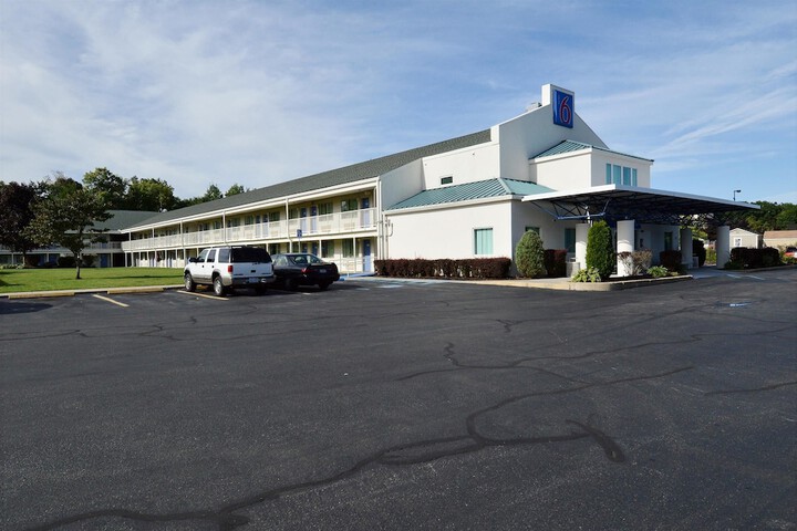 Hotel 3 of 30
