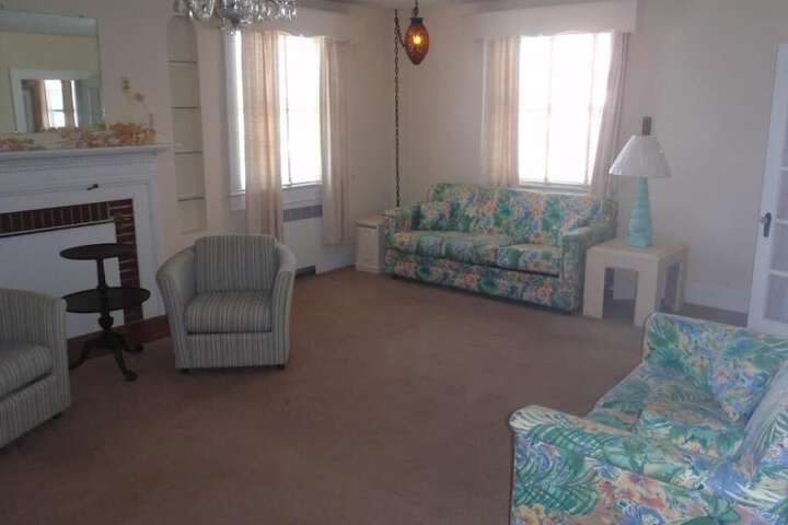 Room 49 of 167