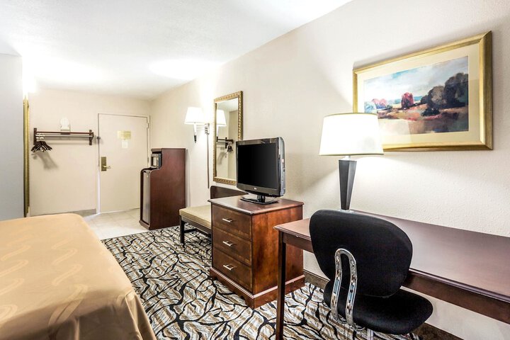 Quality Inn Fort Mill near Carowinds Blvd.
