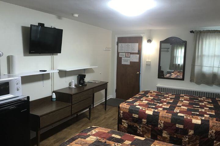 Room 40 of 98