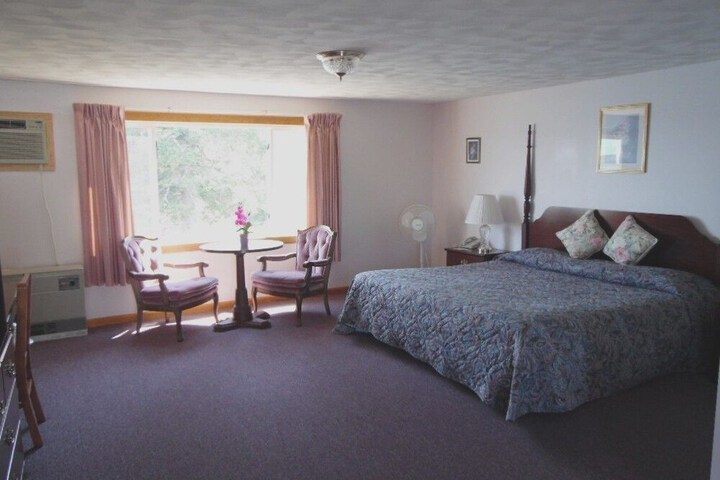 Room 10 of 45