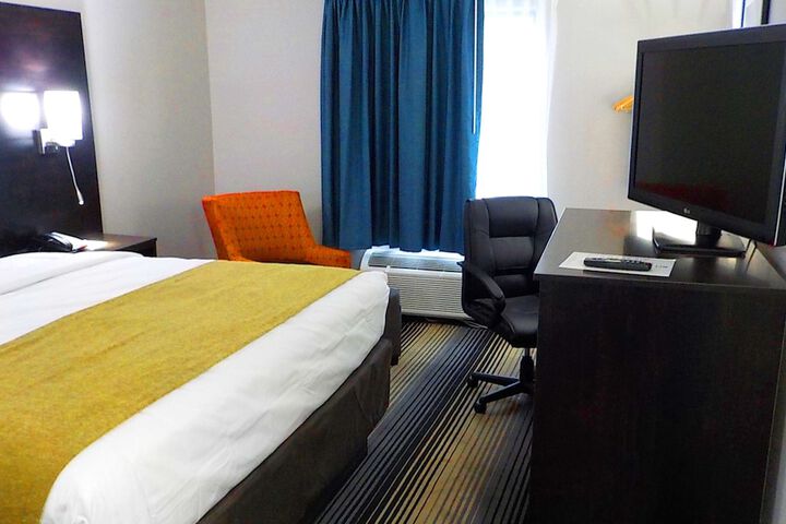 Room 19 of 25