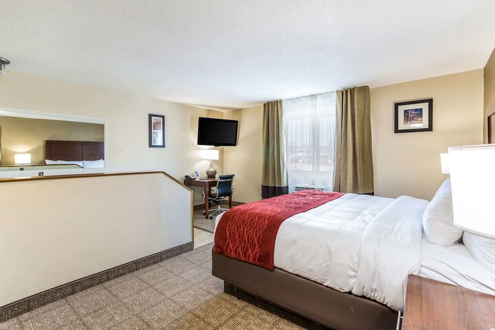 Comfort Inn Waukesha - Milwaukee West