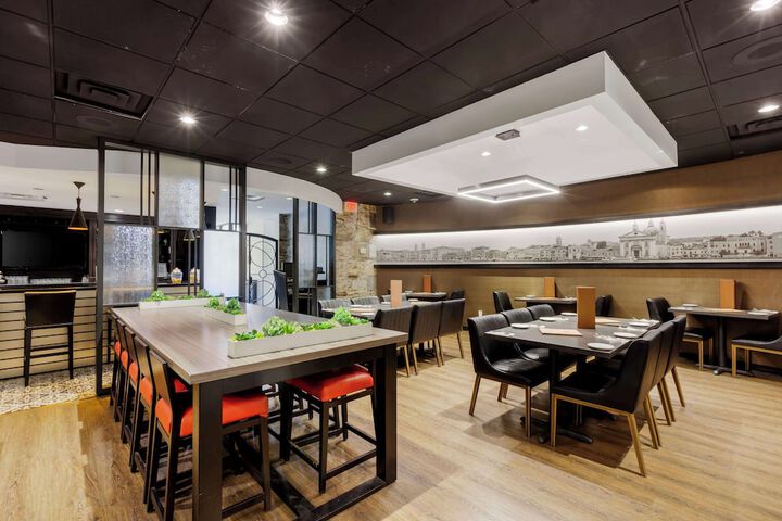C Hotel by Carmens BW Premier Collection