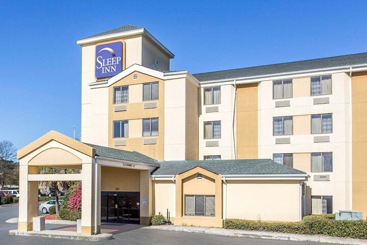 Hotel 2 of 40
