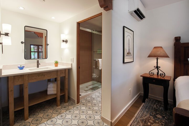 Room 40 of 55