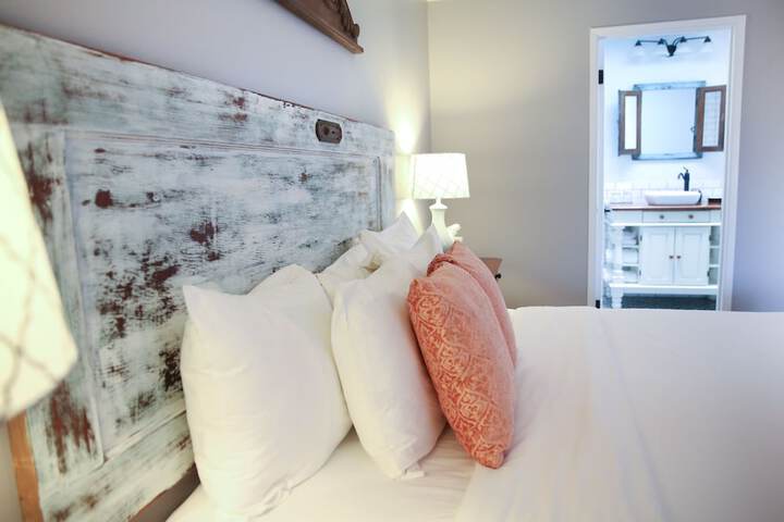 Room 15 of 35