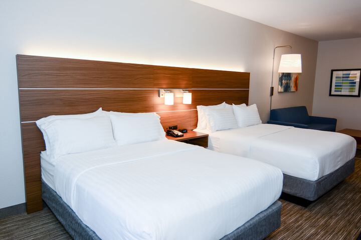 Room 21 of 39
