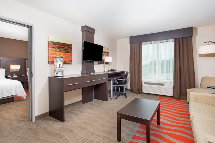 Holiday Inn Express & Suites Glasgow by IHG