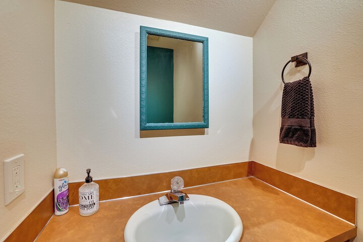 Lewiston Vacation Rental w / Nearby River Access!