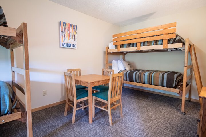 Room 49 of 127