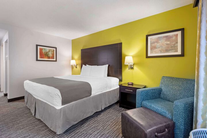 Best Western Magnolia Inn & Suites