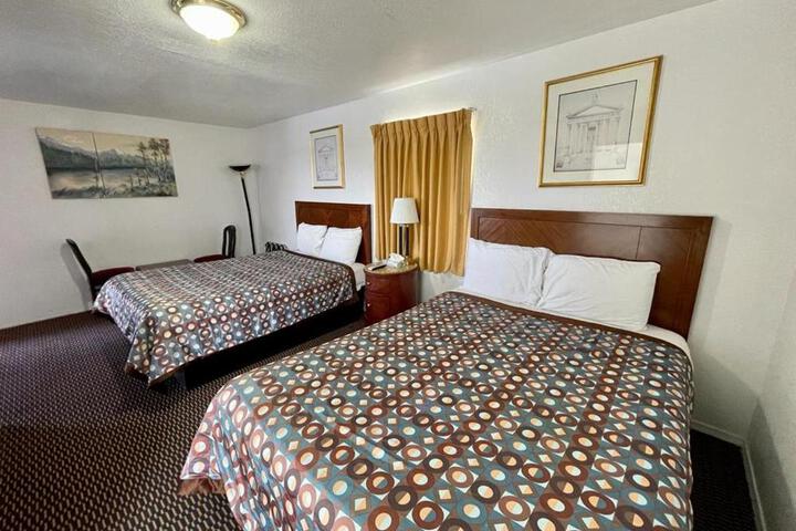 Desert Inn