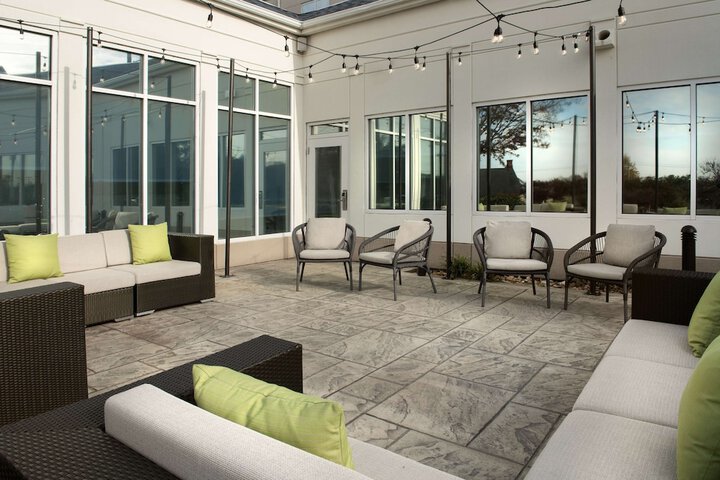 Terrace/Patio 29 of 30