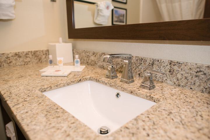 Comfort Inn & Suites Custer - Crazy Horse Area