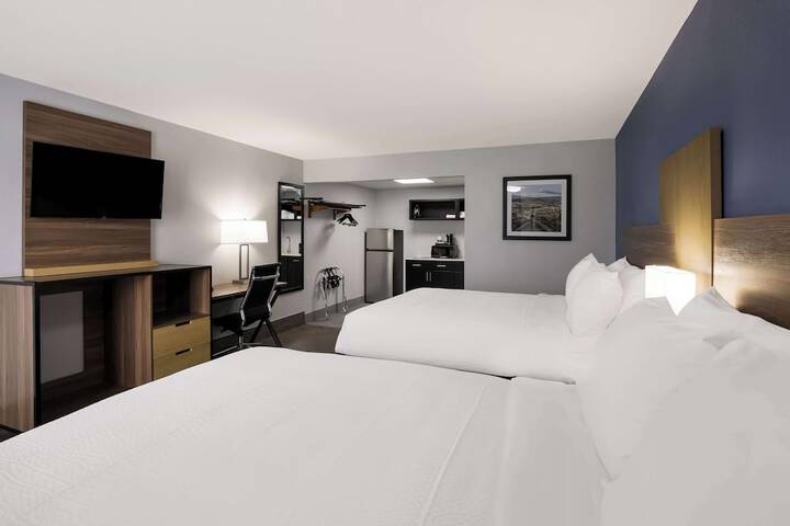 Room 13 of 31